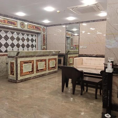 Soukyam Hotel Calcutta Buitenkant foto