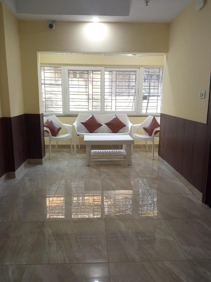 Soukyam Hotel Calcutta Buitenkant foto